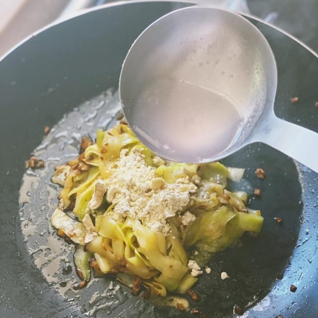 Doublehappinessasiafoods_babyfoodrecipe_broth_seasoning_blw_fingerfood_toddlermeal_baby_zucchini_mushroom_cream_pasta_recipe